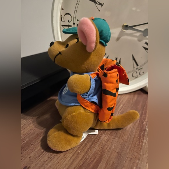 Disney Store Mini Bean Bag Winnie the Pooh Roo Back to School Plush 6” - Picture 2 of 8